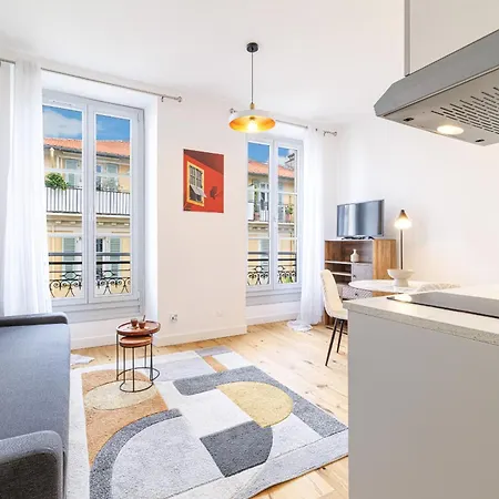 Charming Center 406 Διαμέρισμα *