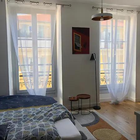 Palais Riviera Climatise Vieux *